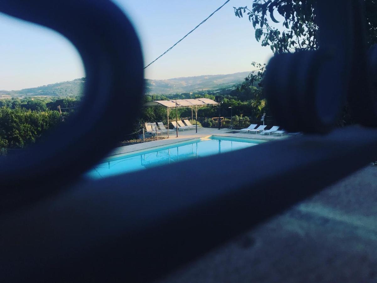 Agriturismo La Palazzetta Di อัสซิซี ภายนอก รูปภาพ